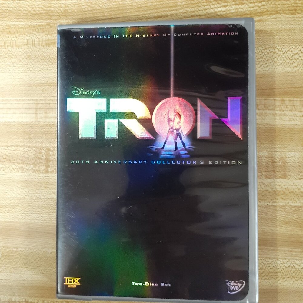 Disney's TRON 1982 DVD 20th Anniversary Collector's Edition Holographic Cover